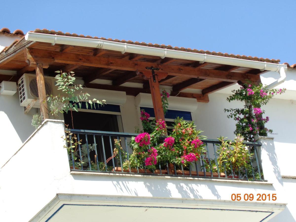Hotel Porto Kairis Oreoi Exteriér fotografie